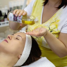 Aromaterapeutické ošetření pleti